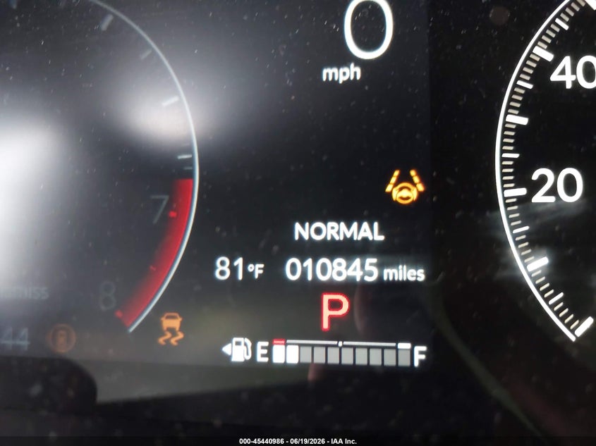 2026 Honda Hr-v VIN 3CZRZ1H58TM714358 IAAI salvage auction — SIDE, Salvage Title, sold $9,500 on 2026-07-29 (photo 7)