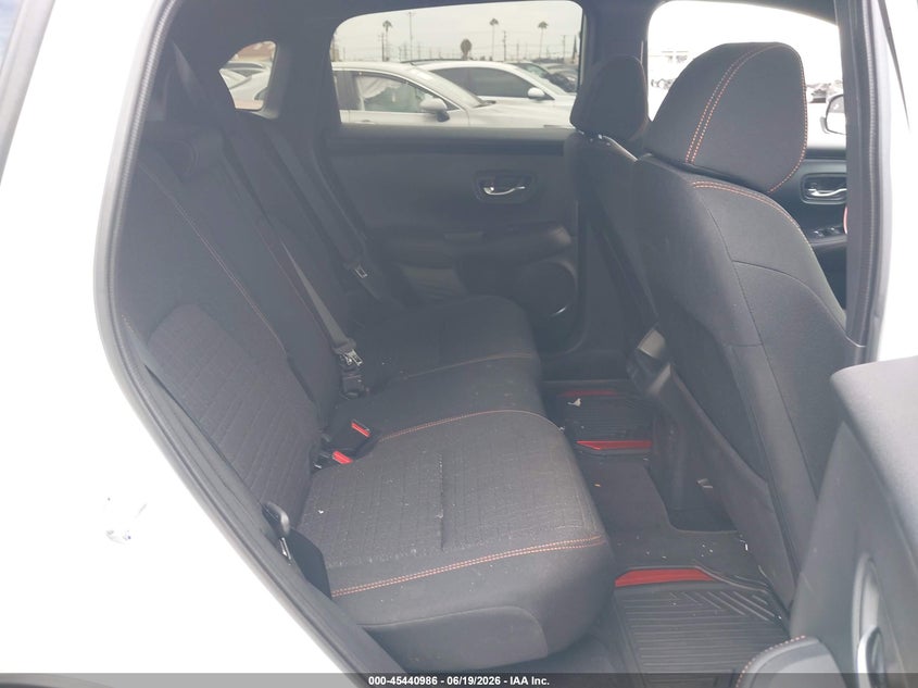 2026 Honda Hr-v VIN 3CZRZ1H58TM714358 IAAI salvage auction — SIDE, Salvage Title, sold $9,500 on 2026-07-29 (photo 8)