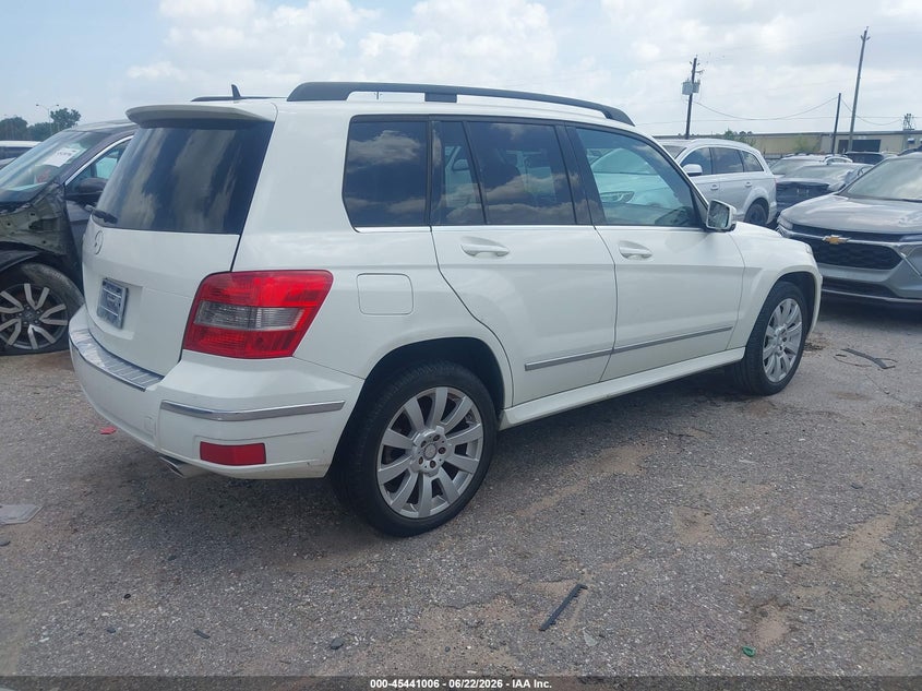 2011 Mercedes-benz Glk-class VIN WDCGG5GB9BF628034 IAAI salvage auction — NORMAL WEAR, Original (Texas), sold $1,800 on 2026-07-15 (photo 4)