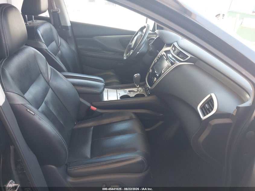 2016 Nissan Murano VIN 5N1AZ2MH5GN152208 IAAI salvage auction — NORMAL WEAR, Salvage Title, sold $2,400 on 2026-07-28 (photo 5)
