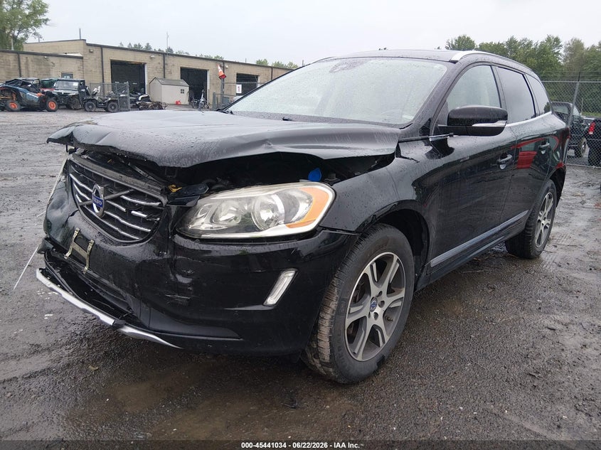 2015 Volvo Xc60 VIN YV4902RK8F2665830 IAAI salvage auction — FRONT END, Mv-907A (New York), sold $2,300 on 2026-07-09 (photo 2)