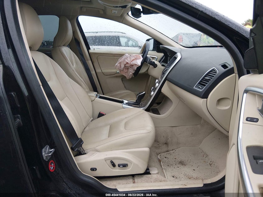 2015 Volvo Xc60 VIN YV4902RK8F2665830 IAAI salvage auction — FRONT END, Mv-907A (New York), sold $2,300 on 2026-07-09 (photo 5)