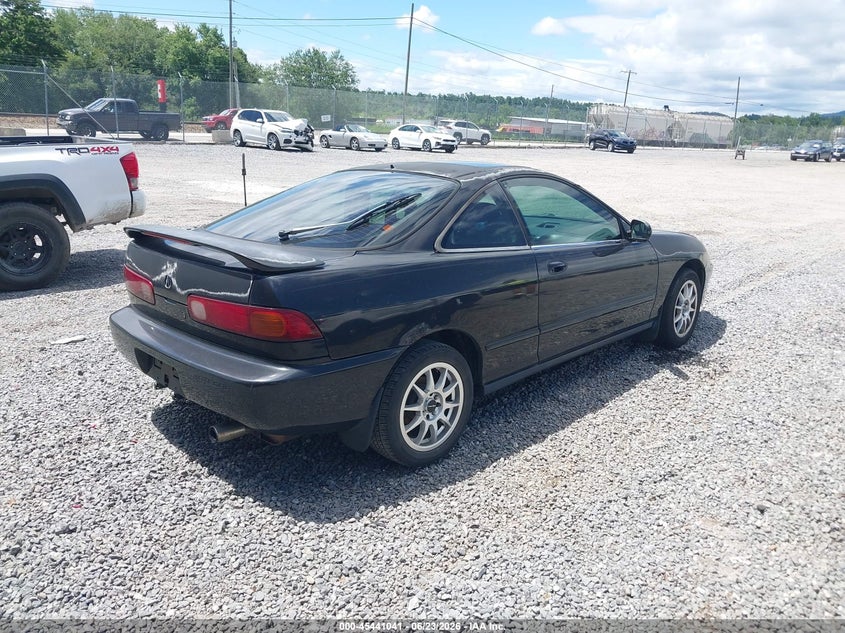 1996 Acura Integra VIN JH4DC2386TS000579 IAAI salvage auction — LEFT SIDE, Salvage (North Carolina), sold $1,250 on 2026-07-17 (photo 4)