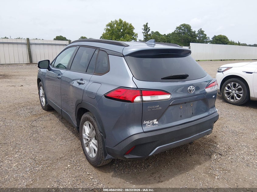 2022 Toyota Corolla cross VIN 7MUCAAAG6NV002387 IAAI salvage auction — WATER/FLOOD, Certificate Of Destruction (Louisiana), sold $8,800 on 2026-07-22 (photo 3)