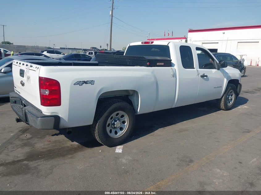 2010 Chevrolet Silverado 1500 VIN 1GCSKPE05AZ250173 IAAI salvage auction — FRONT & REAR, Clear (Utah), sold $825 on 2026-07-09 (photo 4)