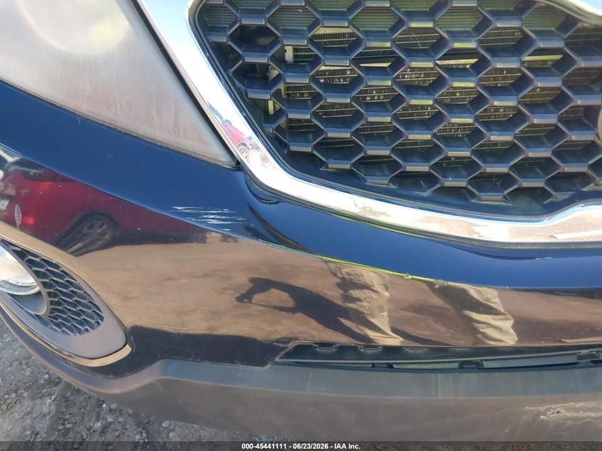2013 Kia Sorento VIN 5XYKTCA69DG325508 IAAI salvage auction — NORMAL WEAR, Clear (New York), sold $750 on 2026-07-15 (photo 6)