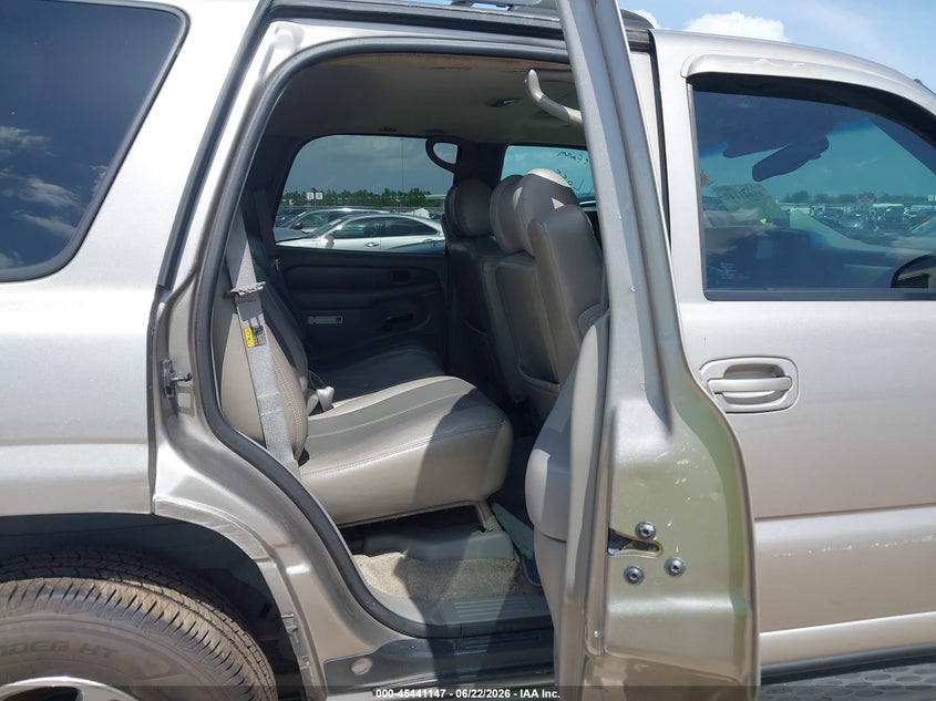2002 Gmc Yukon VIN 1GKEK63U82J324557 IAAI salvage auction — THEFT, Salvage (Texas), sold $550 on 2026-07-12 (photo 8)
