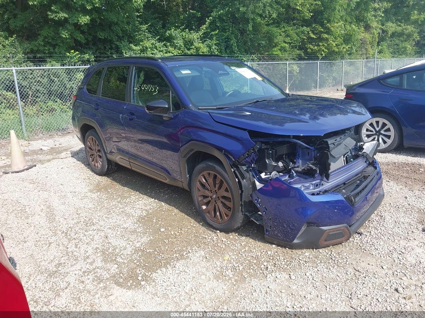 2025 Subaru Forester VIN JF2SLDHC1SH552568 IAAI salvage auction — FRONT END, Salvage (Ohio), sold $8,700 on 2026-09-01 (photo 1)