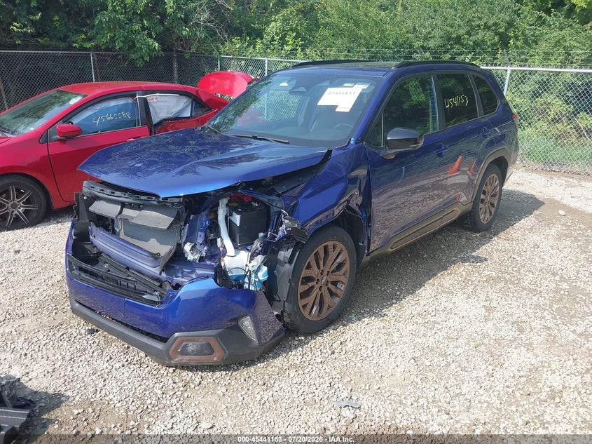 2025 Subaru Forester VIN JF2SLDHC1SH552568 IAAI salvage auction — FRONT END, Salvage (Ohio), sold $8,700 on 2026-09-01 (photo 2)