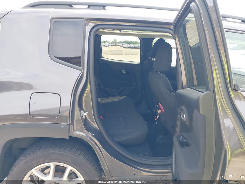 2021 Jeep Renegade VIN ZACNJDBB8MPM52428 IAAI salvage auction — RIGHT FRONT, Salvage (Ohio), sold $2,550 on 2026-07-22 (photo 8)