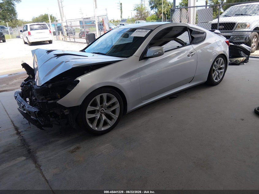 2016 Hyundai Genesis VIN KMHHT6KJ4GU135533 IAAI salvage auction — FRONT END, Rebuildable (Florida), sold $700 on 2026-07-22 (photo 2)