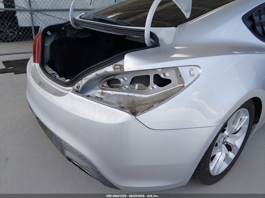 2016 Hyundai Genesis VIN KMHHT6KJ4GU135533 IAAI salvage auction — FRONT END, Rebuildable (Florida), sold $700 on 2026-07-22 (photo 6)