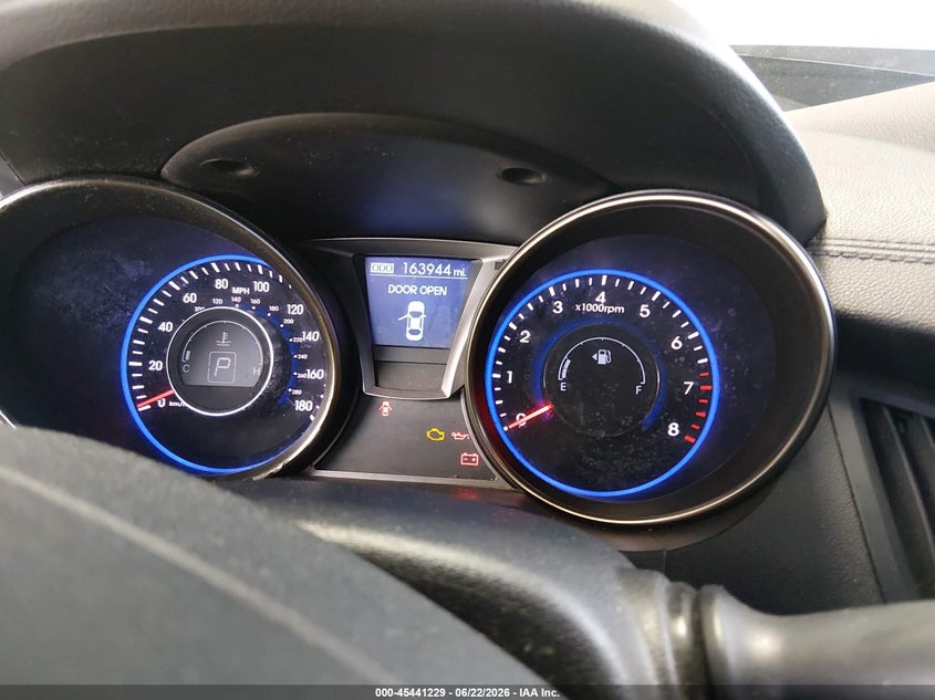 2016 Hyundai Genesis VIN KMHHT6KJ4GU135533 IAAI salvage auction — FRONT END, Rebuildable (Florida), sold $700 on 2026-07-22 (photo 7)