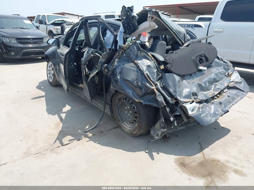 2026 Toyota Corolla VIN 5YFB4MDE6TP402271 IAAI salvage auction — FRONT & REAR, Salvage Title, sold $975 on 2026-07-14 (photo 3)