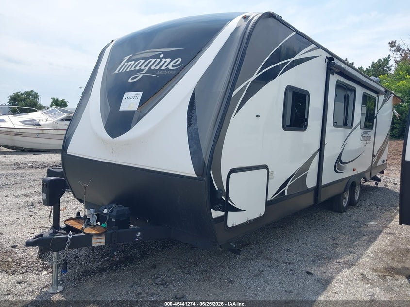 2015 Grand design Imagine VIN 573TE3227J6604988 IAAI salvage auction — ROOF, Salvage (Indiana), sold $275 on 2026-07-29 (photo 2)