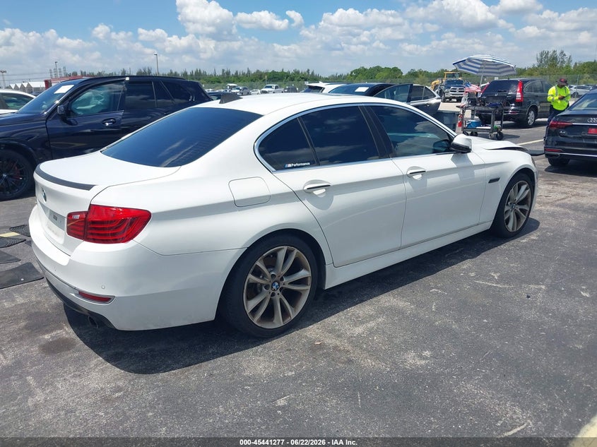 2015 BMW 5er VIN WBA5B1C5XFD922061 IAAI salvage auction — FRONT END, Rebuildable (Florida), sold $2,225 on 2026-07-23 (photo 4)