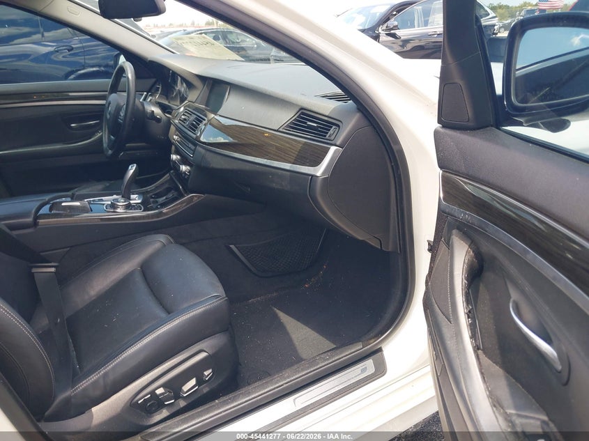 2015 BMW 5er VIN WBA5B1C5XFD922061 IAAI salvage auction — FRONT END, Rebuildable (Florida), sold $2,225 on 2026-07-23 (photo 5)