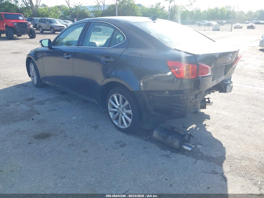 2010 Lexus Is 250 VIN JTHCF5C29A5038738 IAAI salvage auction — REAR END, Rebuildable (Florida), sold $325 on 2026-07-29 (photo 3)