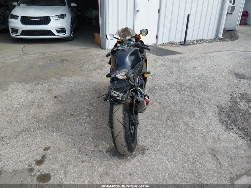 2012 Suzuki Gsx VIN JS1GR7MA7C2101846 IAAI salvage auction — REAR END, Salvage (Pennsylvania), sold $150 on 2026-07-29 (photo 6)