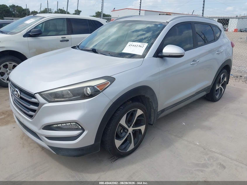 2017 Hyundai Tucson VIN KM8J33A29HU274004 IAAI salvage auction — NORMAL WEAR, Original (Texas), sold $3,100 on 2026-07-28 (photo 2)