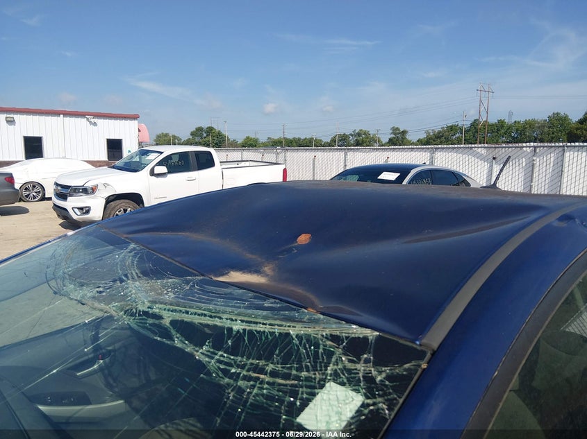 2011 Toyota Prius VIN JTDKN3DU1B0311349 IAAI salvage auction — NORMAL WEAR, Clear (Illinois), sold $300 on 2026-07-28 (photo 6)