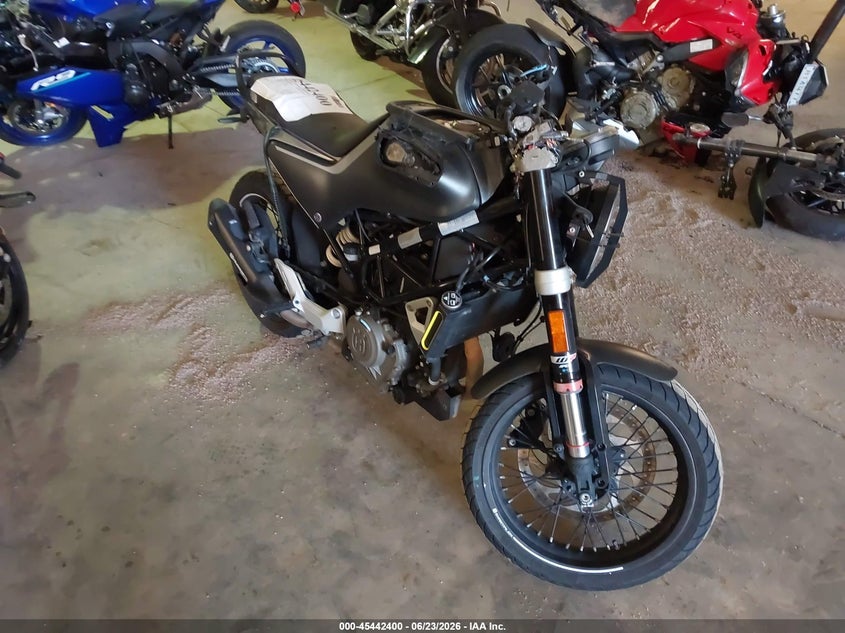 2020 Husqvarna Svartpilen VIN MD2JUJ407LC262121 IAAI salvage auction — SIDE, Salvage (North Carolina), sold $75 on 2026-07-28 (photo 1)
