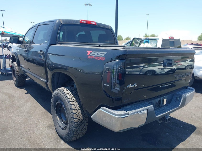 2016 Toyota Tundra VIN 5TFDW5F18GX508747 IAAI salvage auction — SIDE, Salvage Title, sold $10,000 on 2026-07-08 (photo 3)