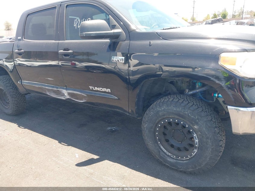 2016 Toyota Tundra VIN 5TFDW5F18GX508747 IAAI salvage auction — SIDE, Salvage Title, sold $10,000 on 2026-07-08 (photo 6)