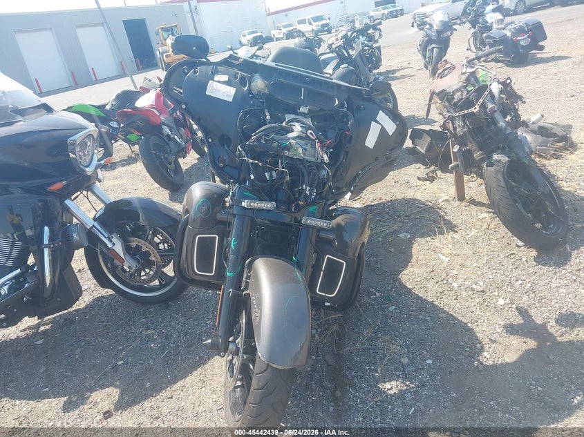 2023 Harley-davidson Electra glide VIN 1HD1KEF1XPB620542 IAAI salvage auction — FRONT END, Salvage (Utah), sold $9,350 on 2026-07-08 (photo 5)