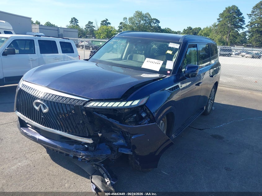 2025 Infiniti Qx80 VIN JN8AZ3BE0S9700155 IAAI salvage auction — LEFT FRONT, Salvage Title, sold $36,750 on 2026-07-20 (photo 2)