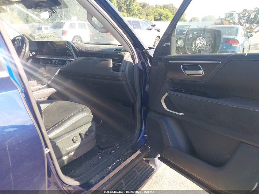 2025 Infiniti Qx80 VIN JN8AZ3BE0S9700155 IAAI salvage auction — LEFT FRONT, Salvage Title, sold $36,750 on 2026-07-20 (photo 5)