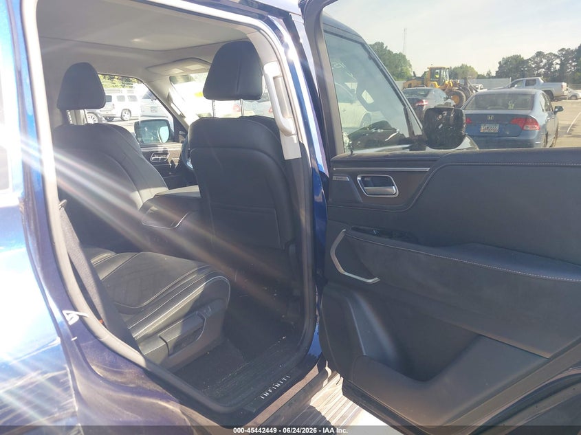2025 Infiniti Qx80 VIN JN8AZ3BE0S9700155 IAAI salvage auction — LEFT FRONT, Salvage Title, sold $36,750 on 2026-07-20 (photo 8)