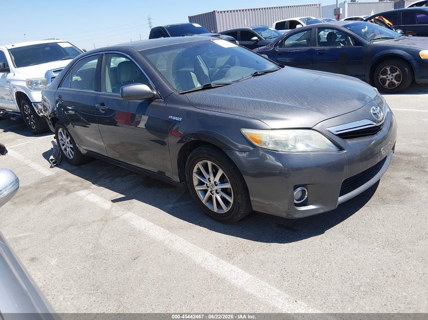2011 Toyota Camry hybrid VIN 4T1BB3EK6BU133013 IAAI salvage auction — REAR END, Salvage (California), sold $1,750 on 2026-07-09 (photo 1)