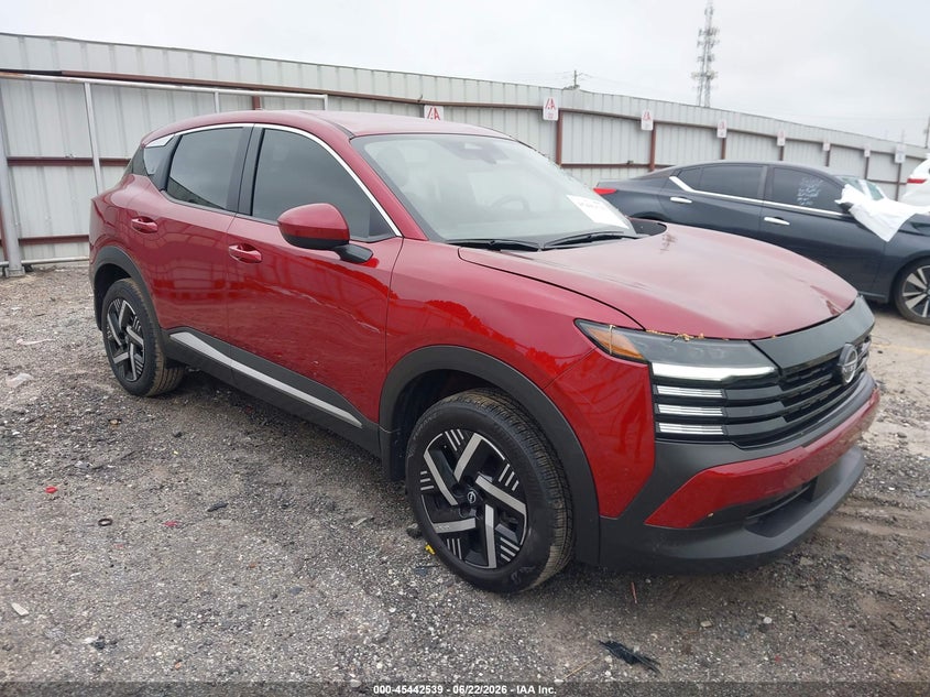 2025 Nissan Kicks VIN 3N8AP6CA7SL393352 — IAAI salvage auction photo