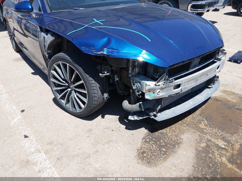2018 Audi A5 VIN WAUBNCF59JA061161 IAAI salvage auction — RIGHT FRONT, Salvage Title, sold $4,450 on 2026-07-25 (photo 6)