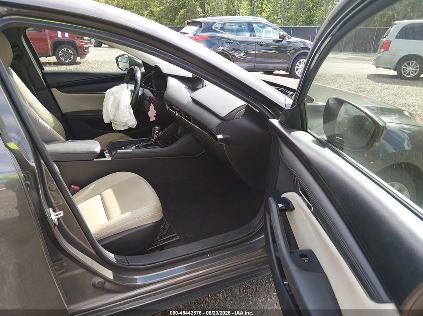 2019 Mazda 3 VIN JM1BPACL6K1114128 IAAI salvage auction — LEFT FRONT, Clear (South Carolina), sold $2,650 on 2026-08-01 (photo 5)