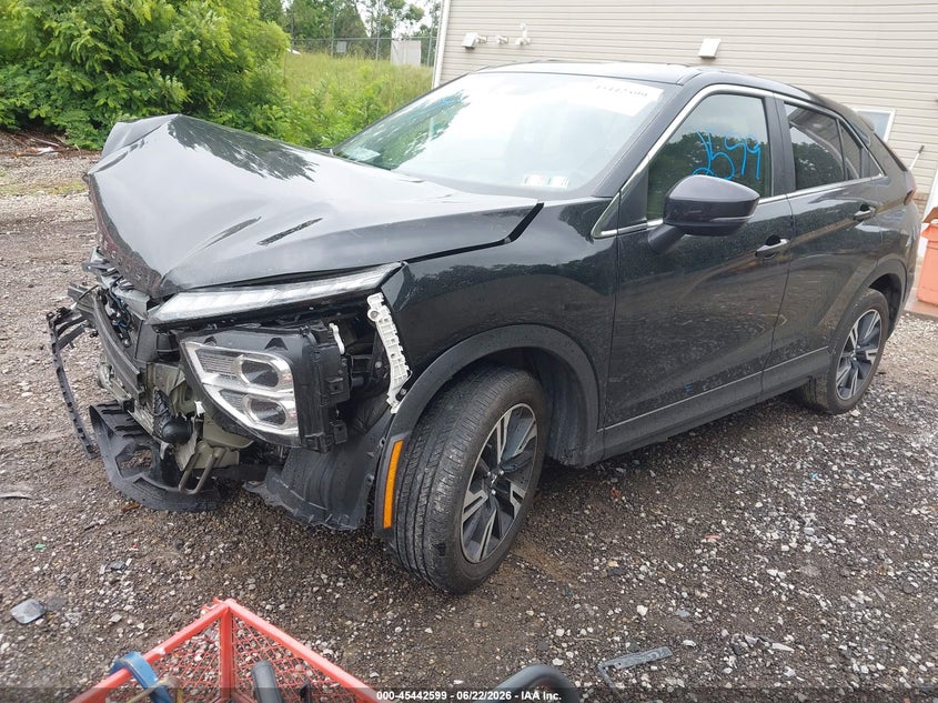 2025 Mitsubishi Eclipse cross VIN JA4ATWAA1SZ005416 IAAI salvage auction — FRONT END, Salvage Title, sold $1,450 on 2026-07-28 (photo 2)
