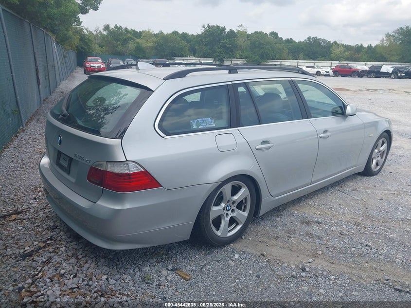 2008 BMW 5 series VIN WBAPT73518CX00641 IAAI salvage auction — NORMAL WEAR, Clear (Virginia), sold $400 on 2026-07-30 (photo 4)