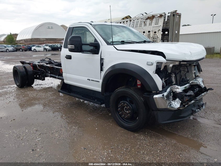 2022 Ford F450 VIN 1FDUF4HT5NEF66067 — IAAI salvage auction photo