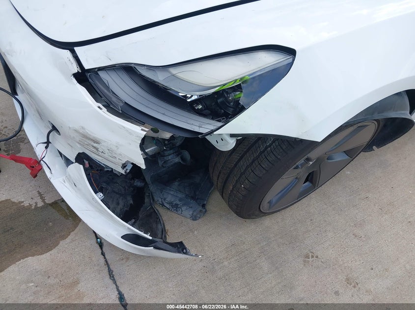 2021 Tesla Model 3 VIN 5YJ3E1EAXMF963551 IAAI salvage auction — FRONT END, Original (Texas), sold $4,300 on 2026-07-10 (photo 6)