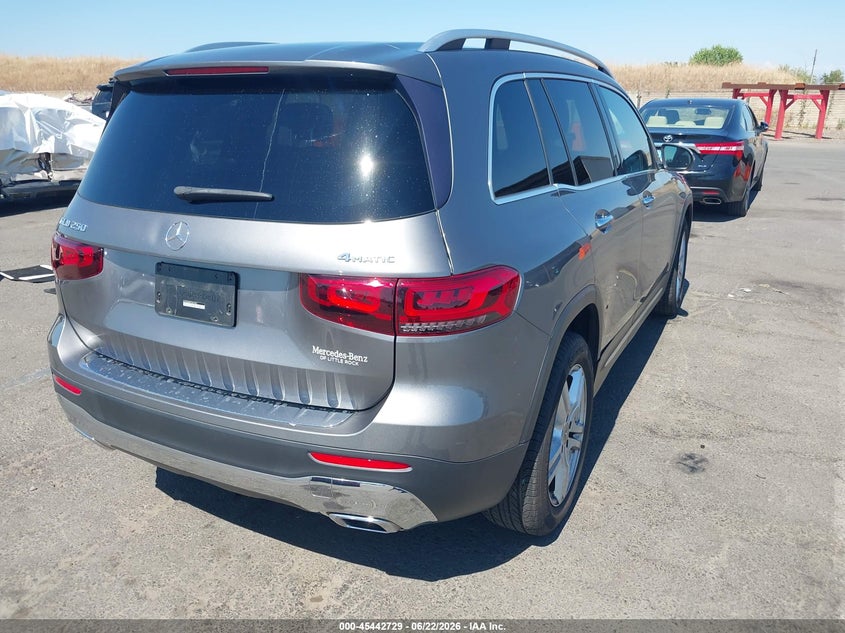 2020 Mercedes-benz VIN WDC4M4HBXLW006354 IAAI salvage auction — FRONT END, Salvage Title, sold $9,200 on 2026-08-16 (photo 4)