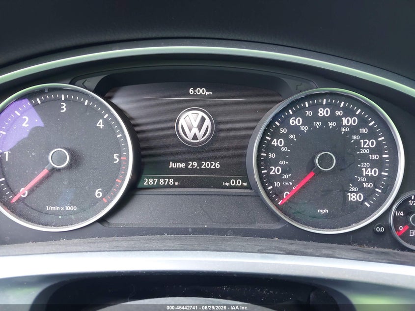 2015 Volkswagen Touareg VIN WVGEP9BP9FD002424 IAAI salvage auction — NORMAL WEAR, Original (Maine), sold $2,700 on 2026-07-06 (photo 7)