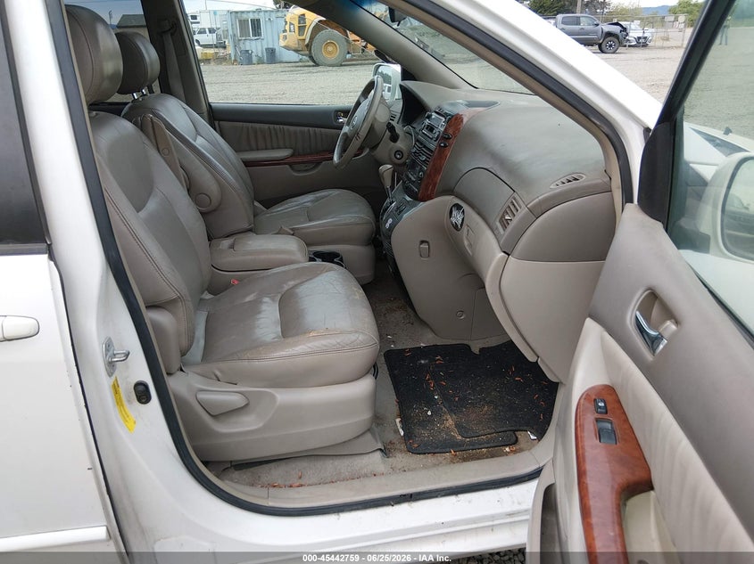 2004 Toyota Sienna VIN 5TDZA22C54S190307 IAAI salvage auction — NORMAL WEAR, Peddle Clear Public-Restricted (Oregon), sold $325 on 2026-07-29 (photo 5)