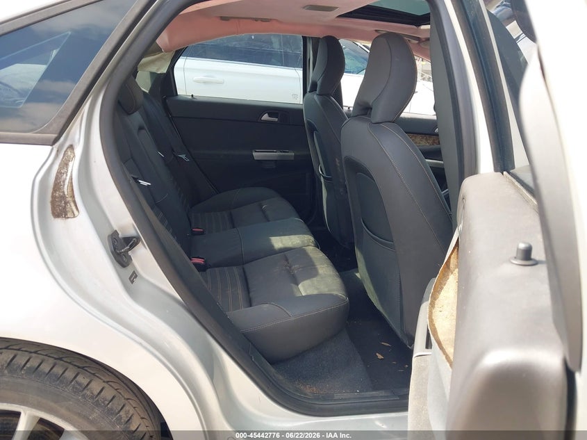 2009 Volvo S40 VIN YV1MS382492447798 IAAI salvage auction — LEFT SIDE, Salvage (Texas), sold $325 on 2026-08-04 (photo 8)