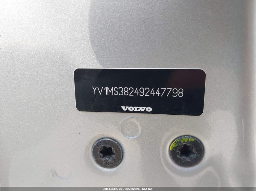 2009 Volvo S40 VIN YV1MS382492447798 IAAI salvage auction — LEFT SIDE, Salvage (Texas), sold $325 on 2026-08-04 (photo 9)