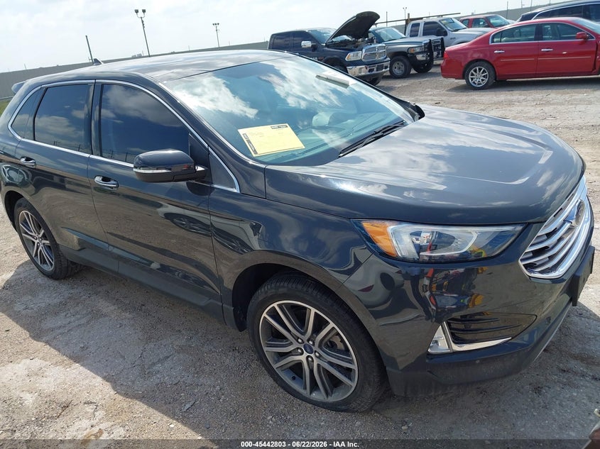 2021 Ford Edge VIN 2FMPK3K95MBA47806 — IAAI salvage auction photo