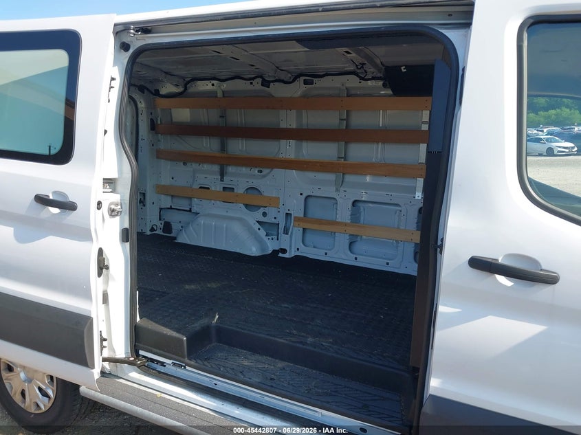 2023 Ford Transit VIN 1FTBR1Y86PKB67833 IAAI salvage auction — FRONT END, Mv-907A (New York), sold $5,900 on 2026-07-10 (photo 8)