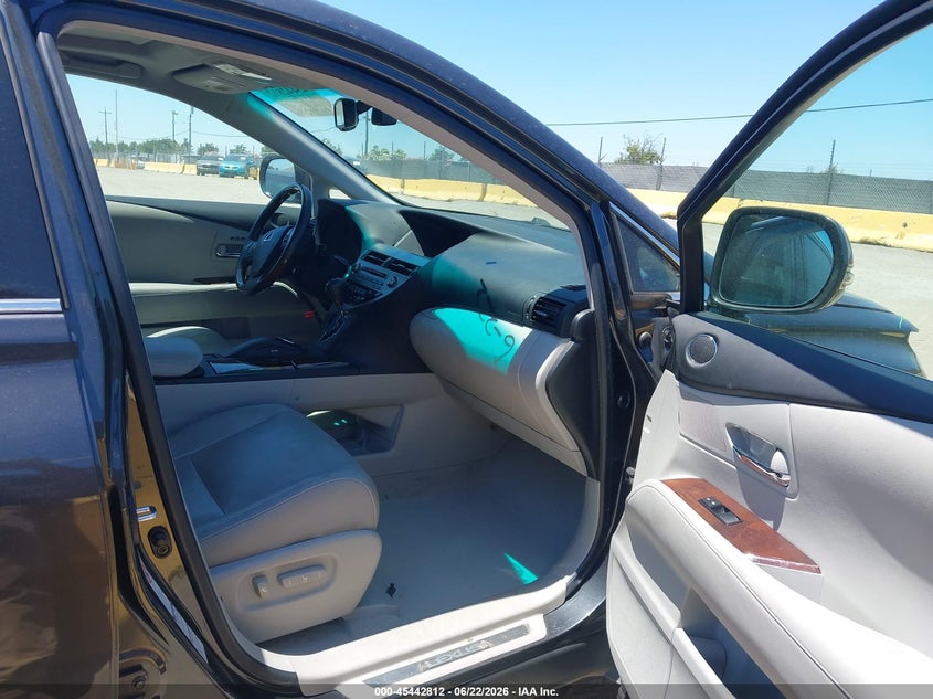2011 Lexus Rx 350 VIN 2T2BK1BAXBC101341 IAAI salvage auction — FRONT END, Salvage (California), sold $4,100 on 2026-07-09 (photo 5)