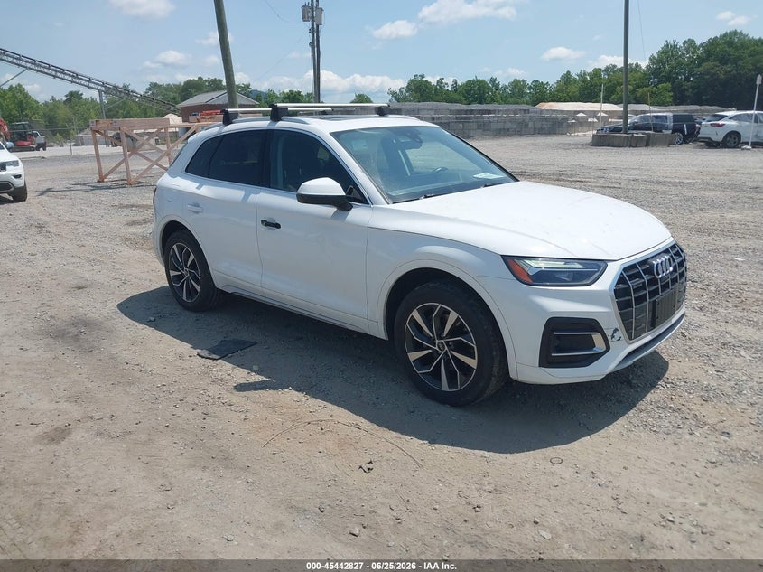 2021 Audi Q5 VIN WA1BAAFY1M2128552 — IAAI salvage auction photo