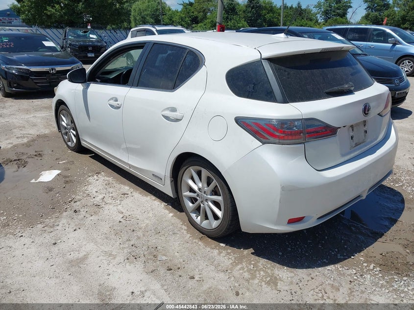 2013 Lexus Ct VIN JTHKD5BH6D2165234 IAAI salvage auction — LEFT FRONT, Salvage (Illinois), sold $3,150 on 2026-07-28 (photo 3)